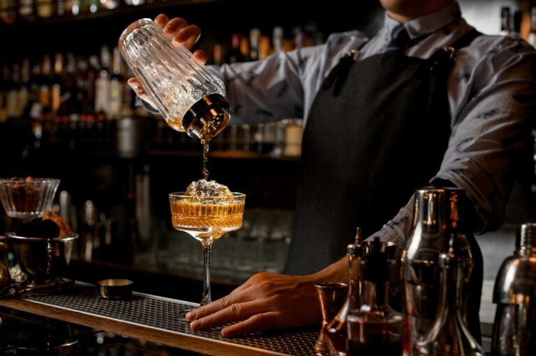 Starting a Mobile Bar Business With Limited Cash: A Realistic Guide Starting a Mobile Bar Business
